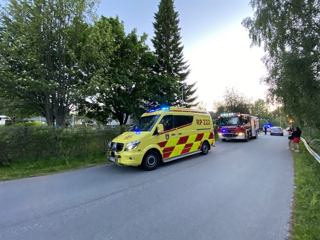 En brand bröt ut i Bonäs under lördagskvällen.