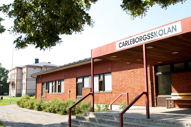 De fuktskadade lokalerna ligger i tidigare högstadiet Carleborgsskolans lokaler.