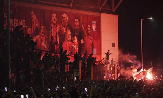 Glädjen var stor när det stod klart att Liverpool är mästare.