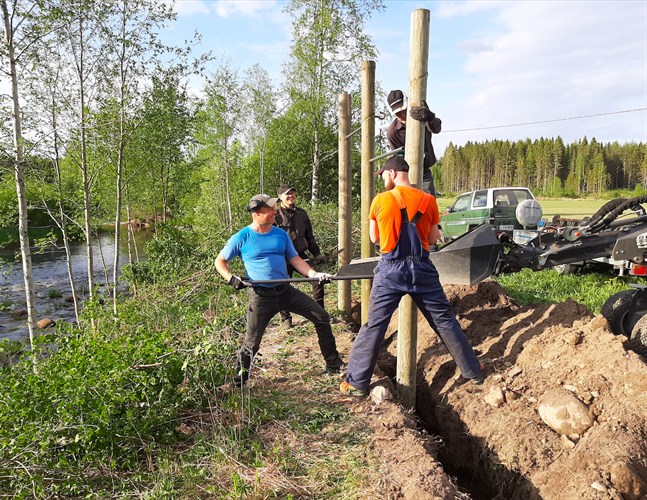 Talkojobbarna Markus Ede, Ove Ahlström, Rabbe Ede och Anton Willfors.