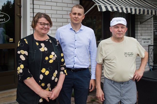 Leea, Petri och Ulf Fagerudd är inte bara familj utan också kollegor.