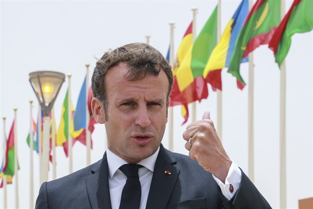 Trots coronakrisen kan Frankrikes president Emmanuel Macron glädja sig åt sjunkande fransk arbetslöshet: 8,1 procent i maj, jämfört med 8,7 procent i april. Arkivbild.