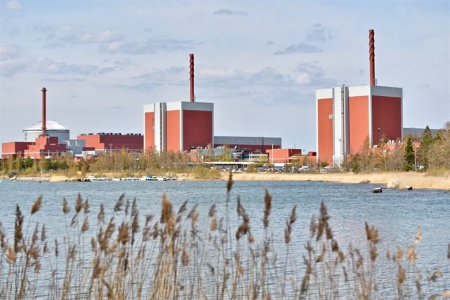 Enligt Strålsäkerhetscentralen finns det för närvarande ingen orsak att införskaffa jodtabletter. Ryktena om en olycka i ett ryskt kärnkraftverk är falska.