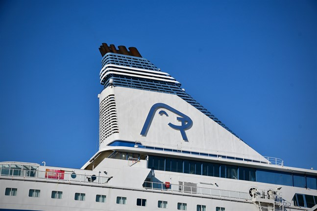 Sammanlagt 69 finländare berörs av Tallink Siljas uppsägningar i Sverige.