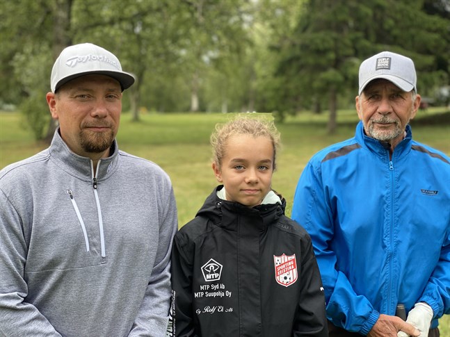 Mats, Nea och Glenn Backlund har golfen som ett gemensamt intresse. Det här är en sport för alla, säger de.