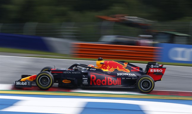 Red Bulls Max Verstappen var snabbast i den andra träningen inför Österrikes F1-tävling. Arkivbild.