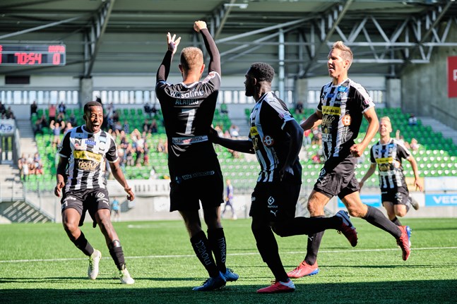 Då VPS mötte MyPa i Sandviken i mitten av juli gjorde Samu Alanko (nummer 7) mål. Borta mot MyPa på lördagskvällen blev det tre.