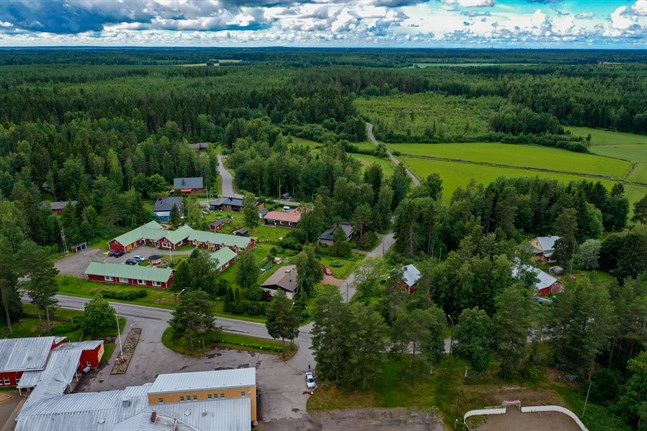 Ett nytt bostadsområde skulle byggas i Veikars. Tanken är att det nya området ska byggas bakom det befintliga bostadsområdet.