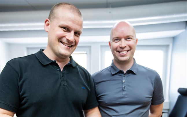 Kalle Hällfors och Mikko Henttinen går in som delägare i företaget de jobbar på.