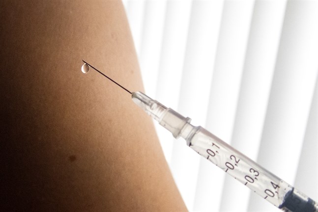 Det kan finnas ett vaccin mot covid-19 redan i början av nästa år, enligt Sveriges vaccinsamordnare Richard Bergström. Arkivbild.