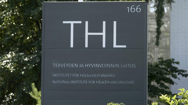 Institutet för hälsa och välfärd har registrerat 13 nya fall av coronaviruset under helgen.