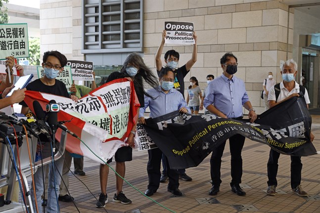 Demokratiförespråkare protesterar i Hongkong 30 juli.