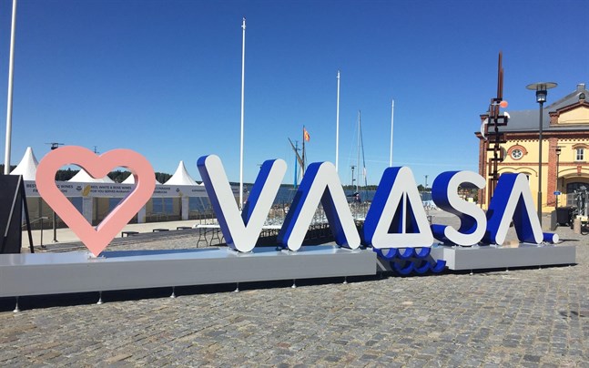 Vasabornas vardagsrum vid vattnet behöver en detaljplan, anser skribenten.