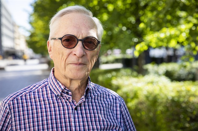 Medicinalrådet Kaj Finne håller sig i form med arbete vid sommarstugan och i skogen. Operationssalar har han bytt ut mot golfbanor.