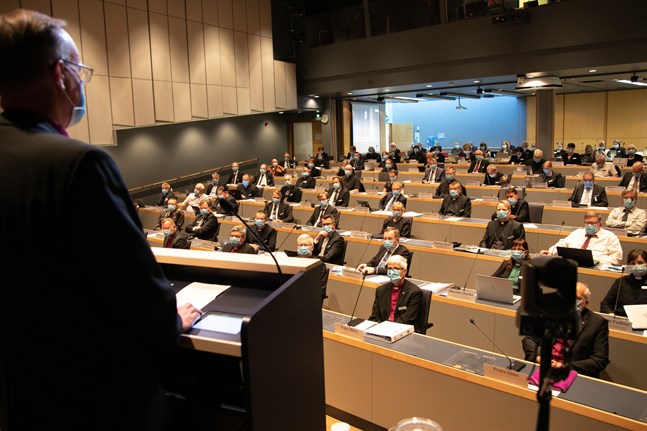 Kyrkomötet valde på måndagen första och andra vice ordförande för den nu pågående mandatperioden.