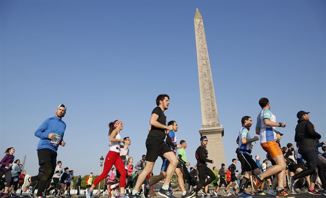 Löparna får inte springa förbi Place de la Concorde i Paris i år. Maratonloppet i den franska huvudstaden ställs in. Arkivbild.