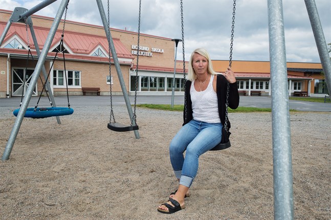 Nya Bosundrektorn Karin Kronholm ser framemot att välkomna skolans elever på tisdag. I år har skolan hela 38 förstaklassare.