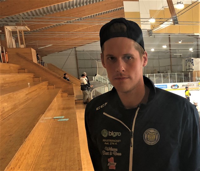Krafts lagledare Johnny Ekroos menar att Närpeslaget behöver många spelare till innan lagbygget anno 2020-2021 är klart.