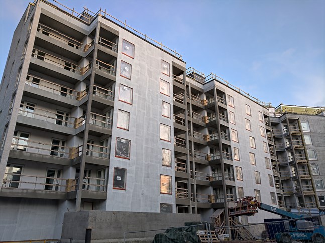 Byggbranschen planerar fler bostadsbyggen än man uppgav under coronavåren.