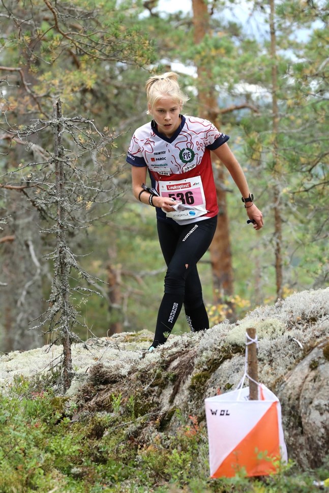 Alexandra Enlund var nionde på långdistans-FM i Siikais på söndagen.