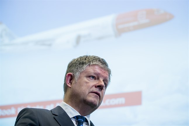 Flygbolaget Norwegian, med vd Jacob Schram, är hårt pressat i coronakrisen. Arkivbild