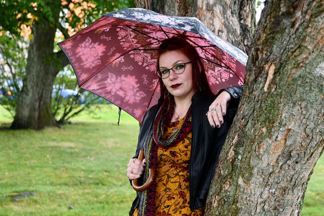 Catarina Harjunen säger att naturväsen, som skogsrå och troll, uttrycker en längtan efter något annorlunda.