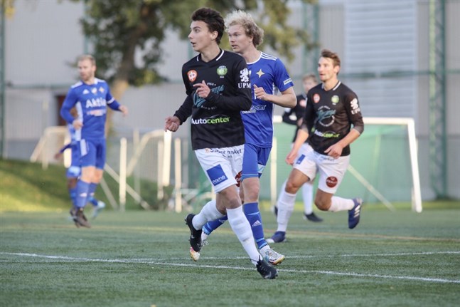 Victor Strömbäcks vackra avslut räckte till tre poäng mot VIFK.