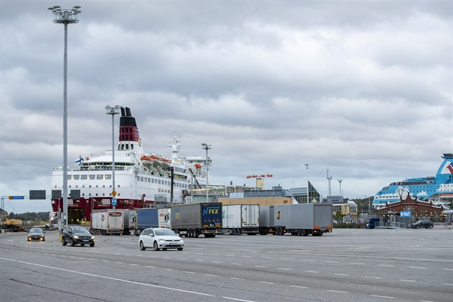 Viking Amorella i Åbo hamn den 17 september.