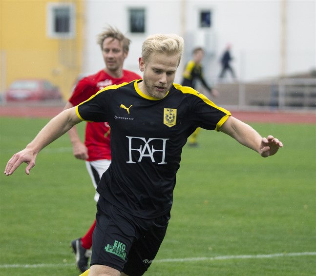 Vem ska stoppa Thomas Kula i division tre i sommar? Det är frågan. NIK inleder seriespelet borta mot Sundom IF på onsdagskväll.
