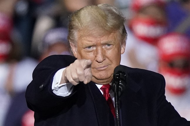 Donald Trump talade vid ett kampanjmöte i Ohio på måndagen, men hann också ringa till KD-riksdagsmannen Magnus Jacobsson och tacka för nomineringen av USA:s regering som kandidat till Nobels fredspris.