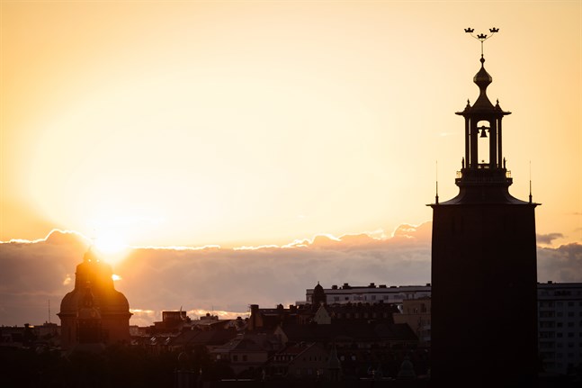 Ingen Nobelmiddag i Stockholms Stadshus i år. Men det blir en tv-sänd prisceremoni – med kameror på väl valda håll i världen – i Stadshuset. Arkivbild.