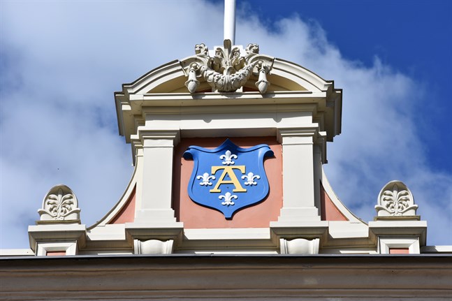 SFP i Åbo polisanmäler Åbo stad.