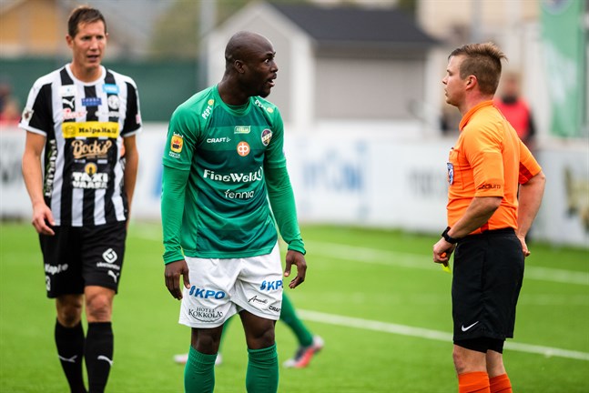 Klippan i mittförsvaret, Ulrich Meleke, hör till dem som saknas i laguppställningen när KPV i kväll möter KTP på bortaplan.