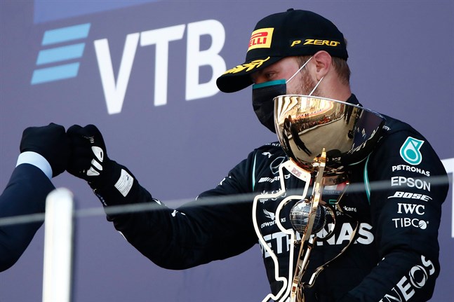 Valtteri Bottas fick till en bra start på Rysslands GP och avslutade lika starkt.