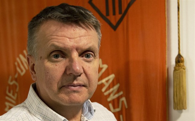Kenneth Bondas tar över efter Simo Zitting.