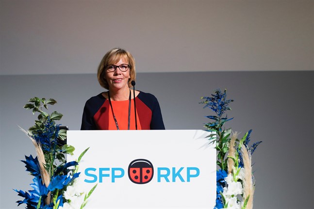Anna-Maja Henriksson på SFP:s partidag i Vanda 2020.