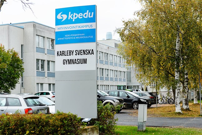 Karleby Svenska Gymnasium finns tillfälligt vid Hälsovägen.