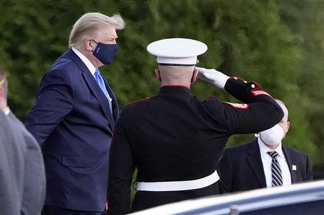 USA:s president Donald Trump har förts till militärsjukhuset Walter Reed för att vårdas för covid-19.