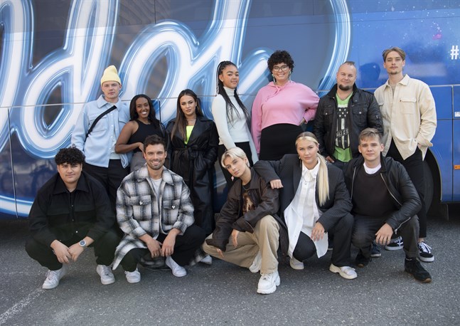 Samtliga i "Idol" kommer att sjunga live i veckans fredagsfinal. Arkivbild.