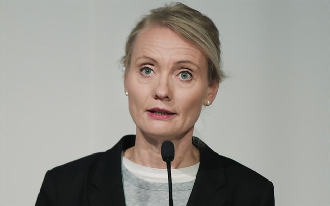 Karin Tegmark Wisell på dagens pressträff.