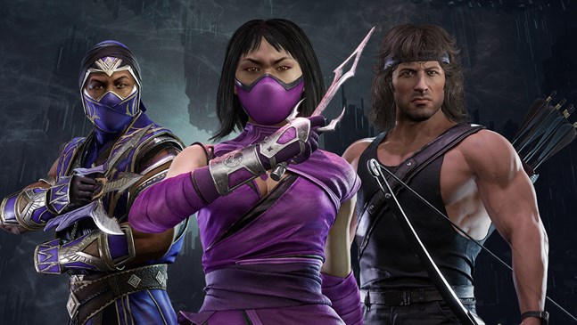 Rambo kliver in på scenen i "Mortal kombat 11". Han gör sällskap av två slagsmålskämpar från tidigare delar i serien, Rain och Mileena. Pressbild.