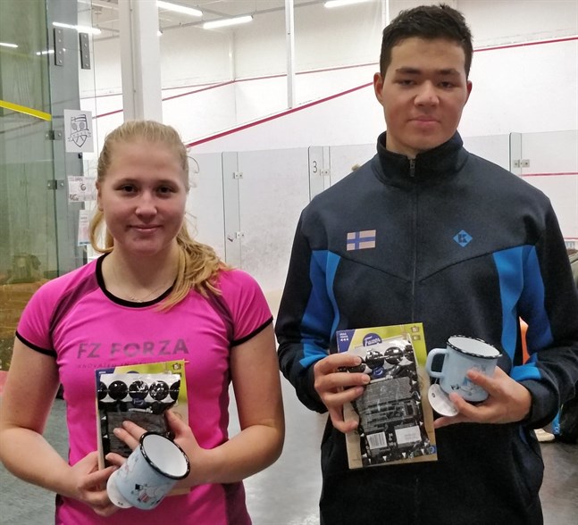 Frida Sundell och Safin Emran spelade för första gången mixed dubbel tillsammans i Helsingfors.