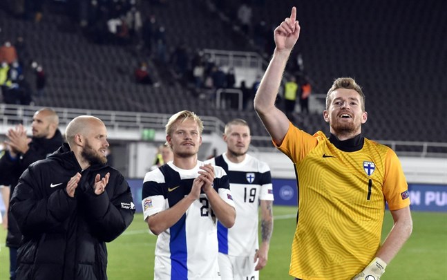Lukas Hradecky täppte till i slutet av matchen mot Irland och kunde räkna in ännu en nolla i landslaget.