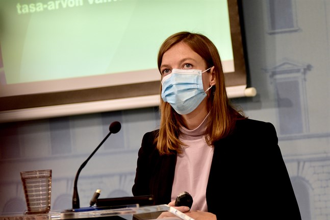 Undervisningsminister Li Andersson säger att läropliktsreformen är stor, strukturell och historisk.