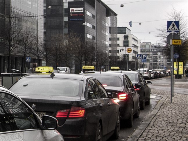 Många små förändringar ska göra taxiresorna tryggare för specialgrupper.
