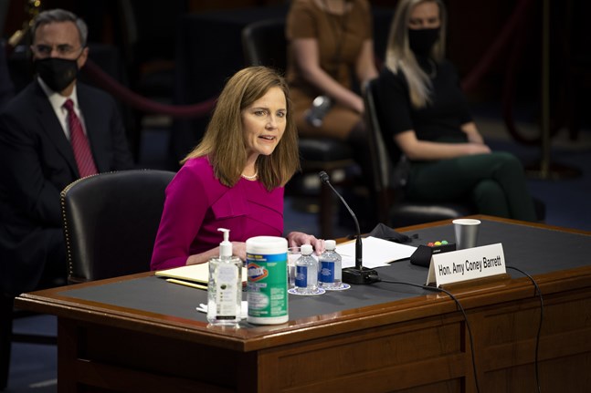 Amy Coney Barrett under veckans utfrågning.