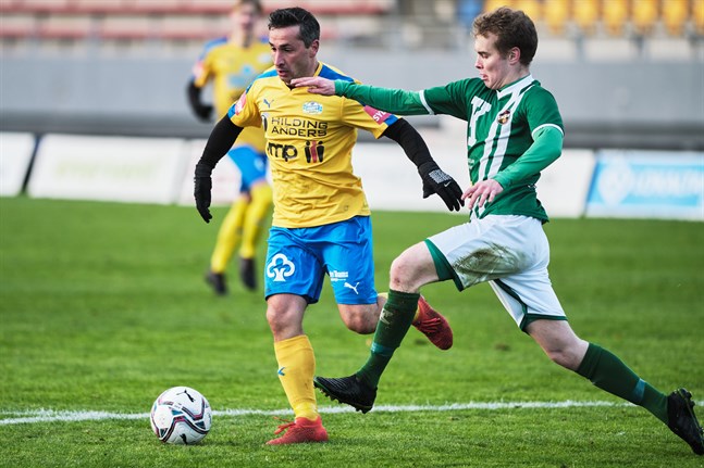 Samsonia Kakhaber har träffat rätt många gånger den här säsongen – senast mot KPV Akatemia i seriefinalen då det blev två mål. Hur blir det mot PK-37 i dag?