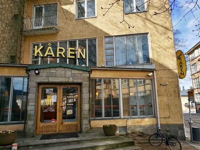 Åbo Akademis Studentkår har sitt kansli i Kåren, en byggnad av arkitekten Erik Bryggman.