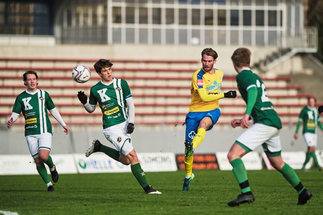 Det gick inte vägen för de gröntröjade KPV:arna i den avgörande matchen i Närpes.