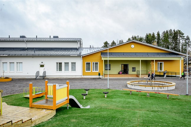 Solrosens förskola får två grupper i höst. Den ena en integrerad grupp där barn med funktionsvariationer ingår.